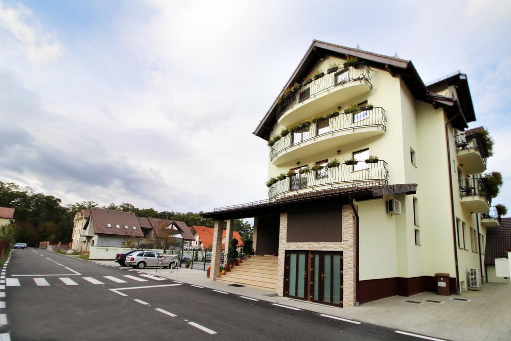 Amso Residence Сибиу Экстерьер фото